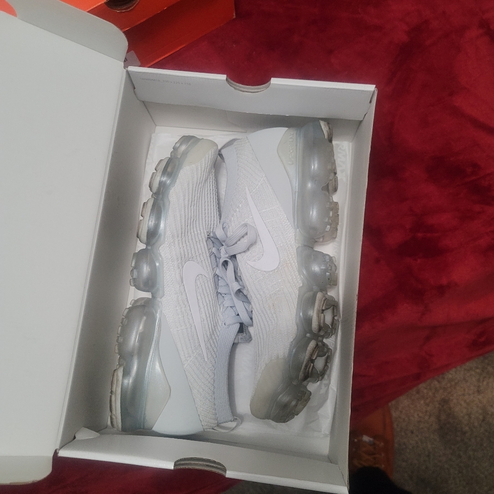 Nike shoes